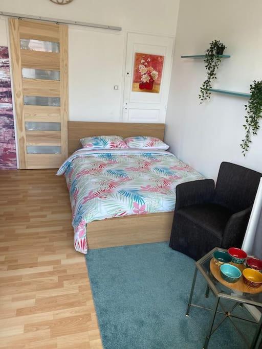 Le Cosy Tassin - Rez De Jardin Apartment Bagian luar foto